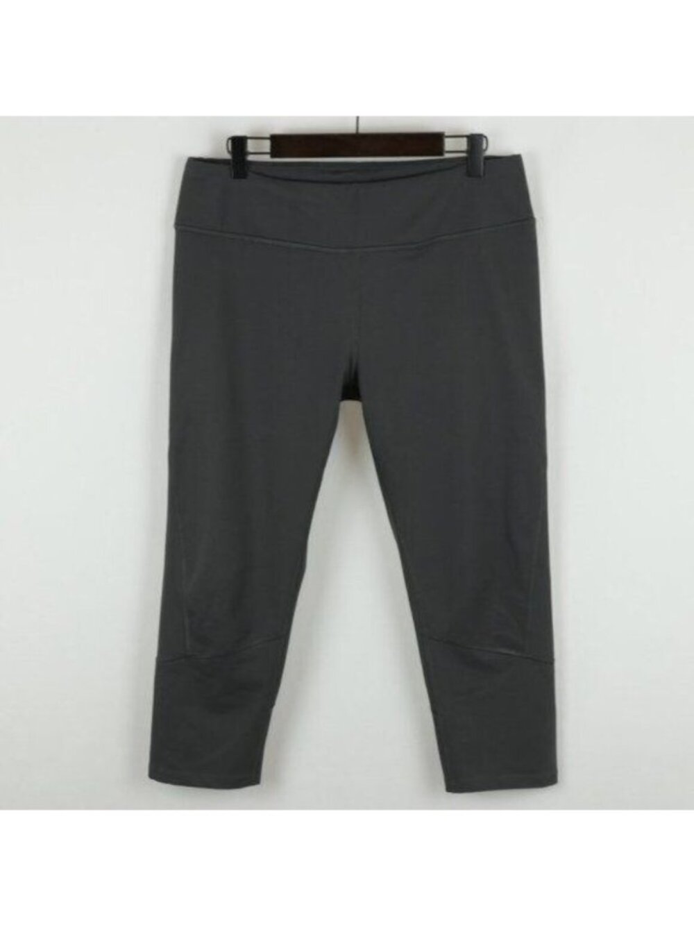 REI Women's Large Gray High Rise Tight Fit Capri HIking Activewear Leggings